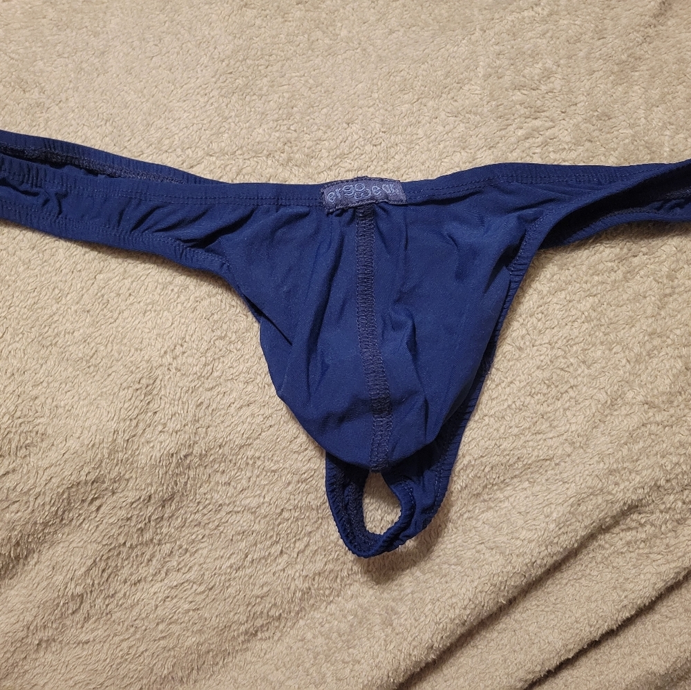 ERGOWEAR Max Thongs.